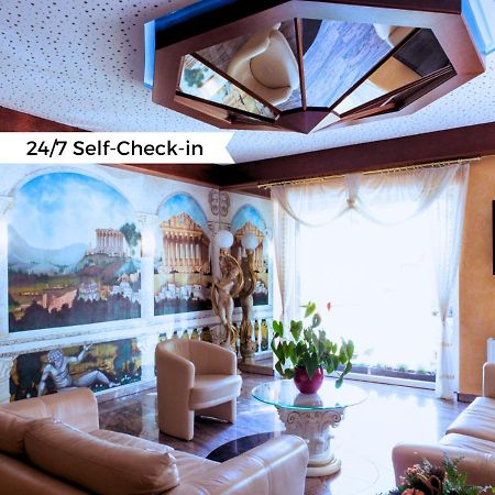Aparthotel Astro - Nichtraucherhotel Stuttgart Bagian luar foto
