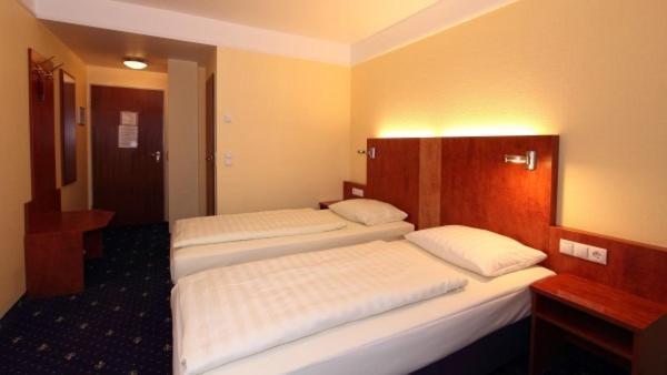 Aparthotel Astro - Nichtraucherhotel Stuttgart Ruang foto
