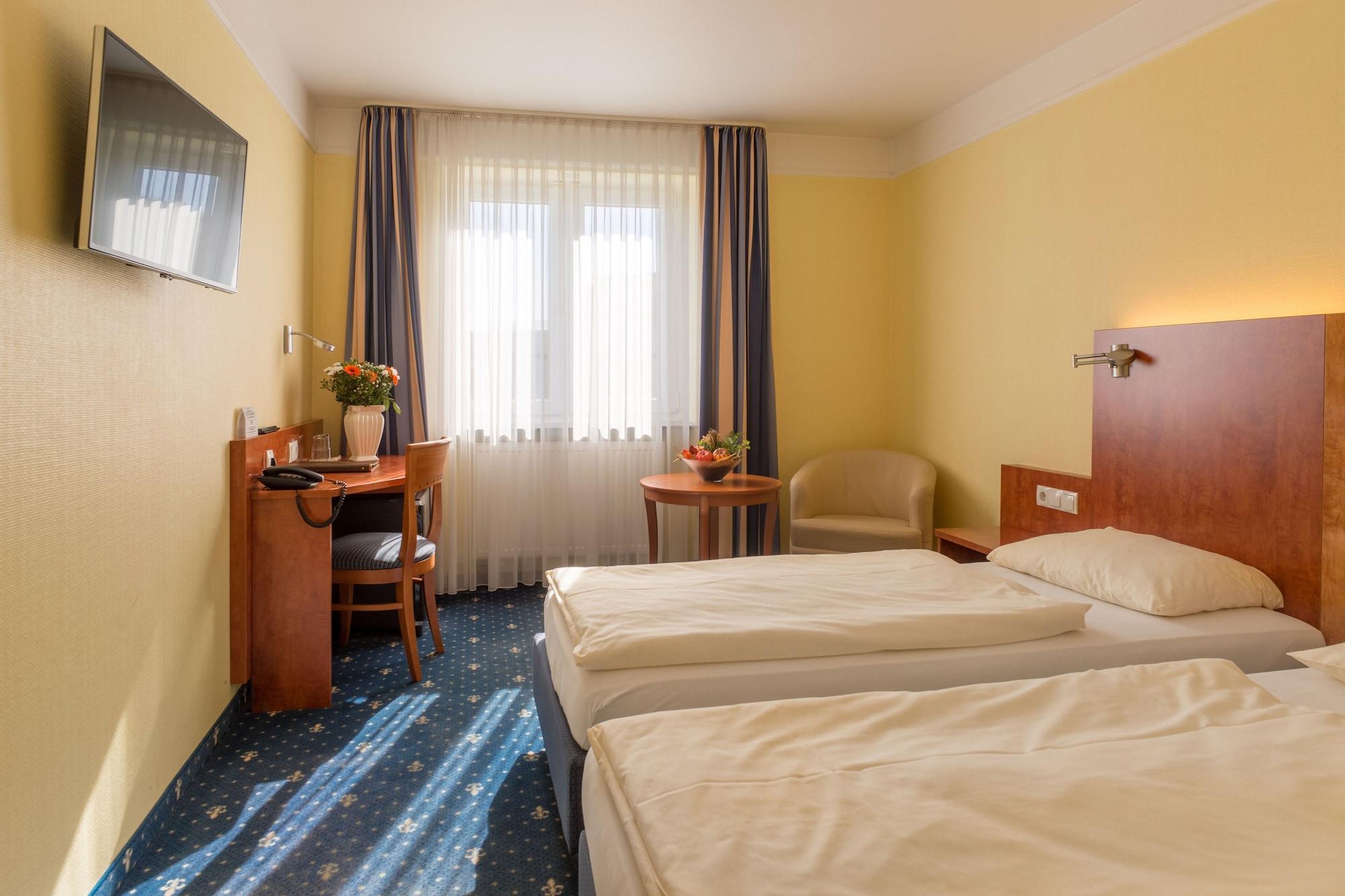 Aparthotel Astro - Nichtraucherhotel Stuttgart Bagian luar foto